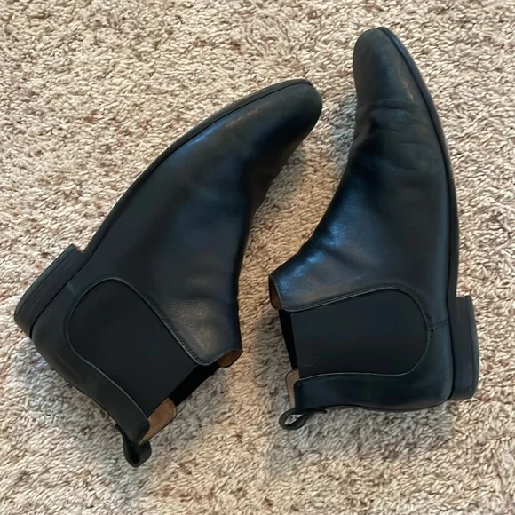 Black Leather Clarks Boots - Picture 5 of 6